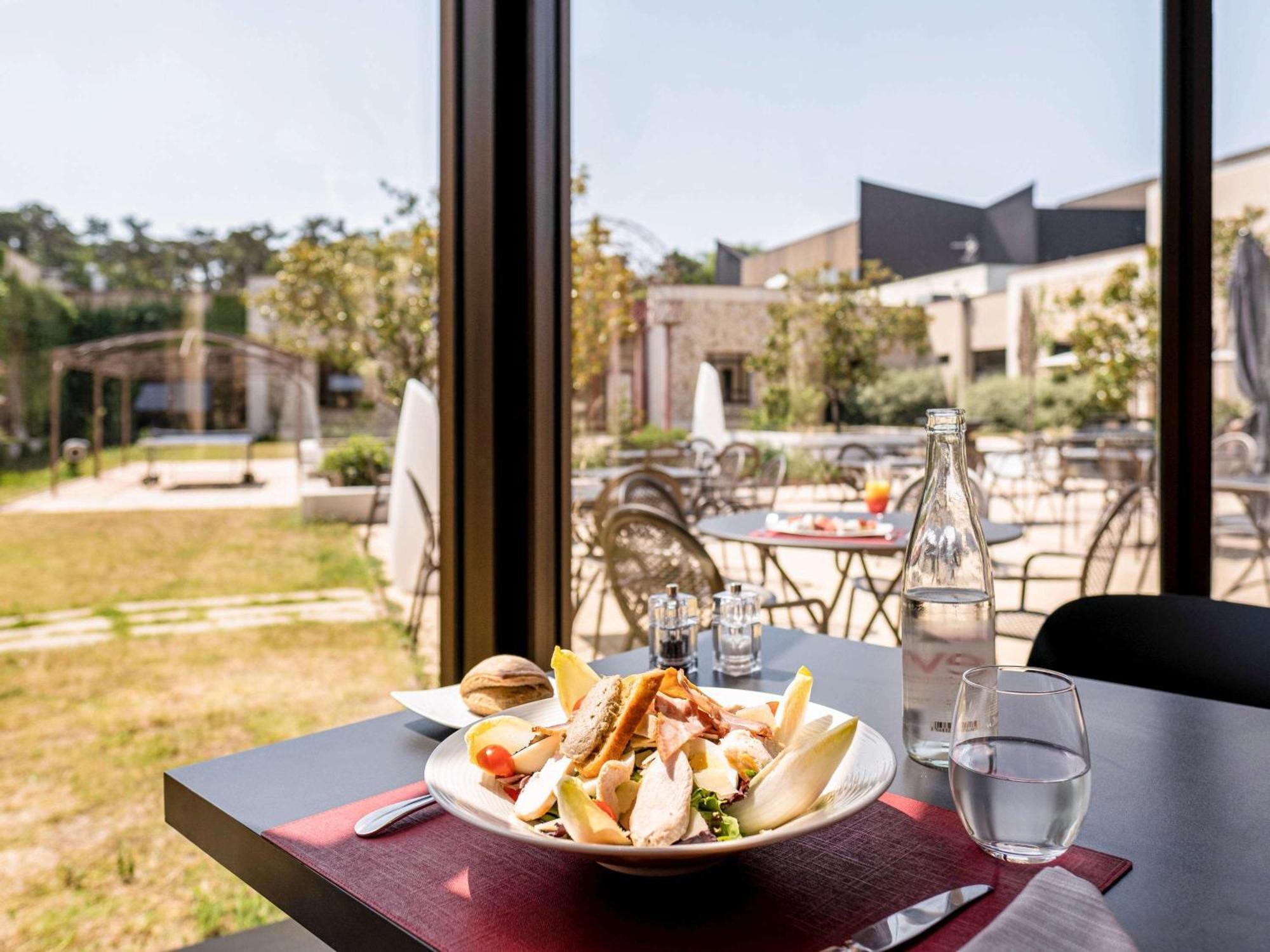 Hotel Mercure Tours Sud 4*